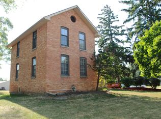 1105 S Coy Rd, Oregon, OH 43616