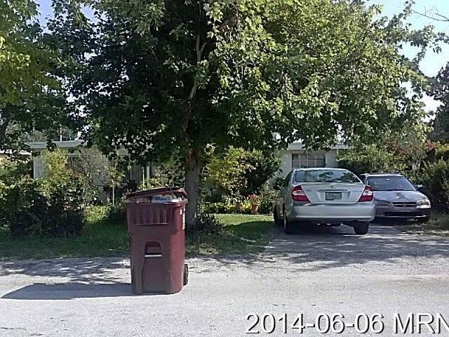 1st image of 4211 Park Lake St