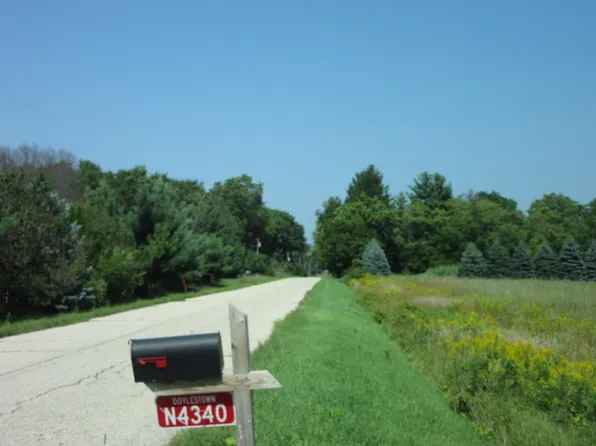 Domes Rd, Rio, WI 53960