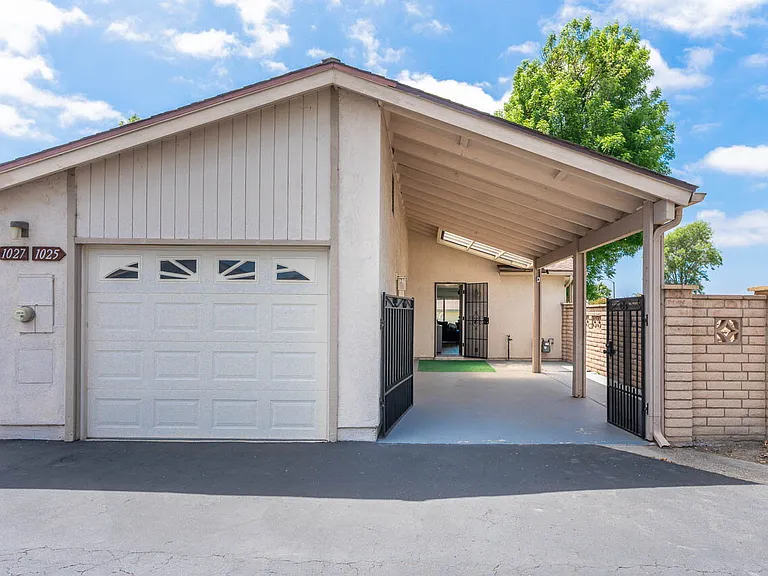 1025 Plover Way — Photo 18