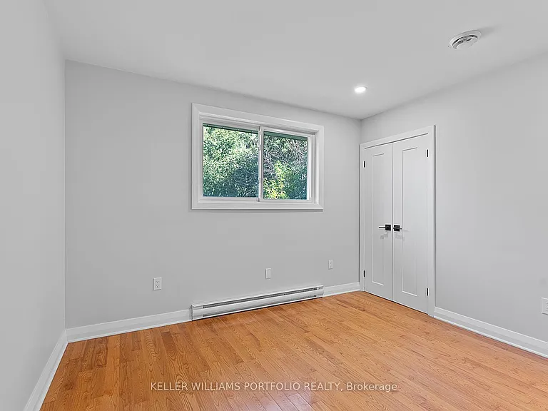 32 Gatesview Ave #UPPER — Photo 32