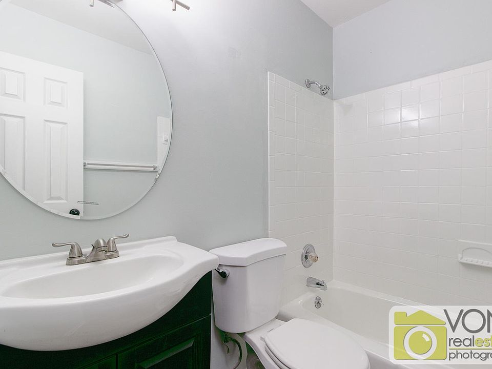 1st image of 2540 Rolling View Dr SE