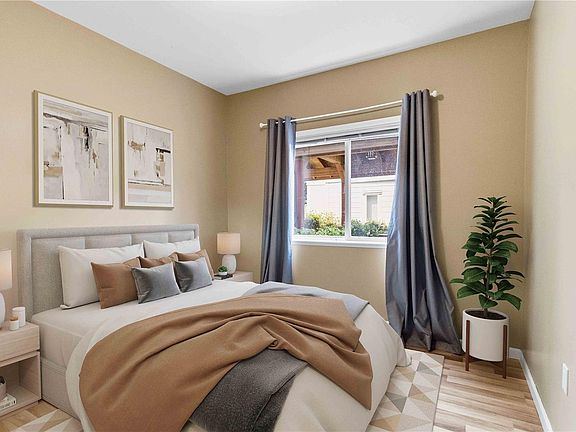 3rd image of 360 Goldstream Ave #101