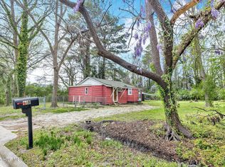 114 W Washington St, Warsaw, NC 28398