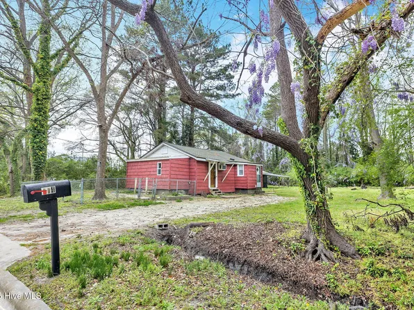 114 W Washington Street, Warsaw, NC 28398