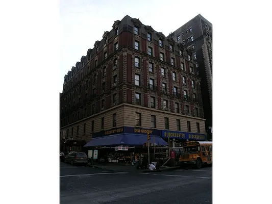 Rented by Bellmarc Realty | media 22