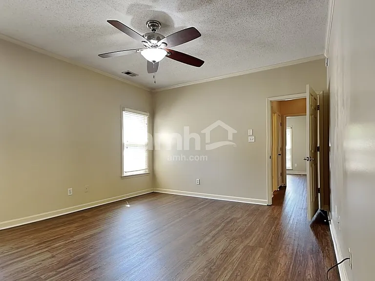 7450 Shadow Run Ln — Photo 11