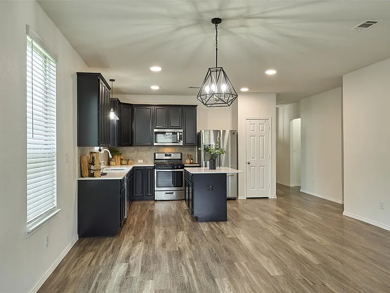 2214 Timberland Country Ct — Photo 28