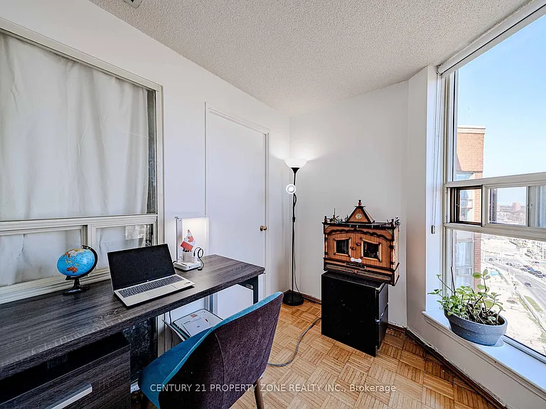 2466 Eglinton Ave E #Penthouse 03-03 — Photo 19