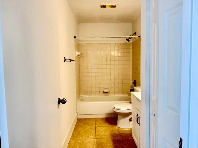 3 bed, $3,150 — Photo 2