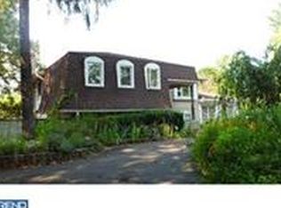 1940 Greentree Rd, Cherry Hill, NJ 08003