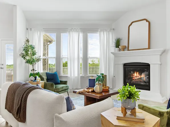 3100 Rademaker Dr, Heathridge, TX 75126