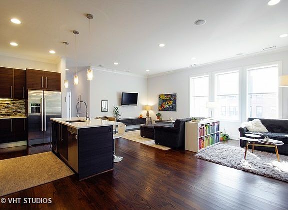 4th image of 4405 N Greenview Ave APT 2B