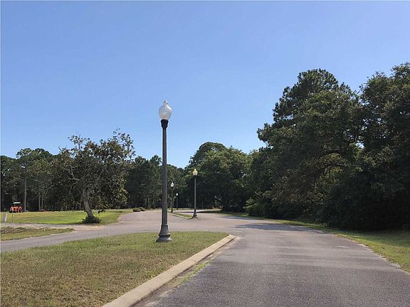 4th image of 320 Gramercy Plantation Blvd