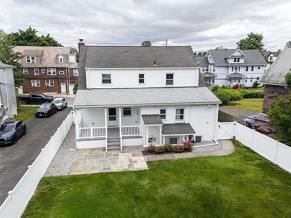 2nd image of 33 Grant Street