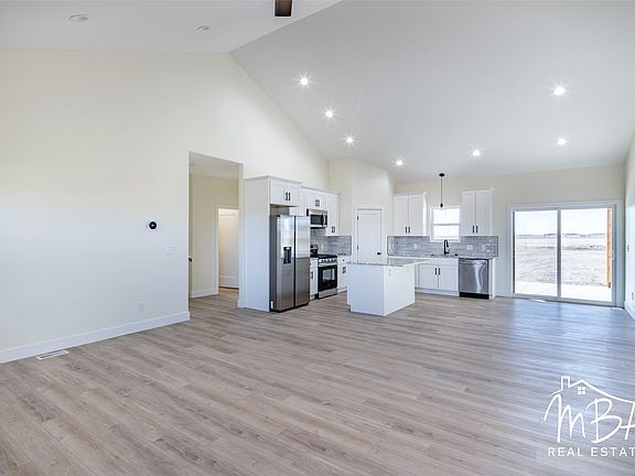 5th image of 1210 Randall Rd