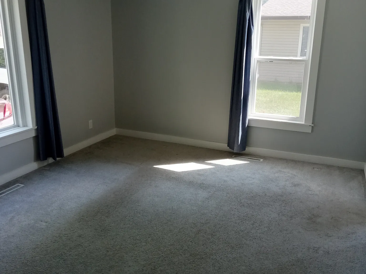 3 bed, 1.5 bath, 1100 sqft, $1,500 — Photo 3