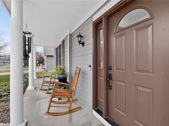 4th image of 20729 S Barker Rd