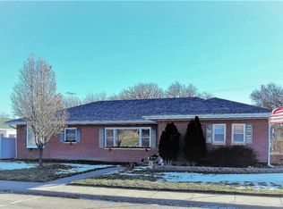 503 1st Ave, Elwood, NE 68937