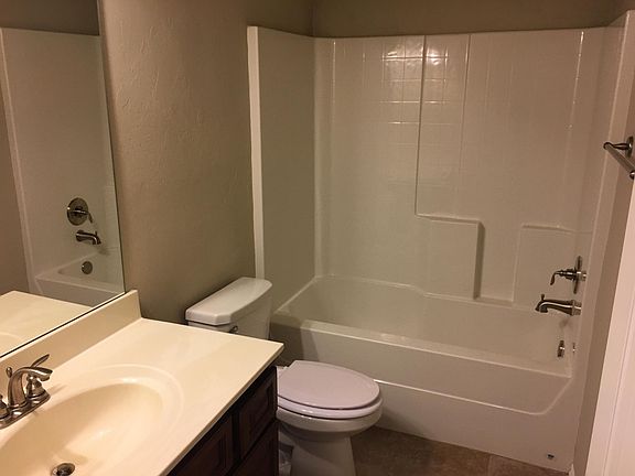 3rd image of 2369 NW 199th St