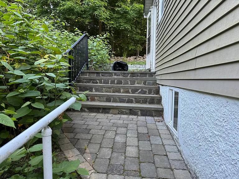 45 Sylvan Trl — Photo 6