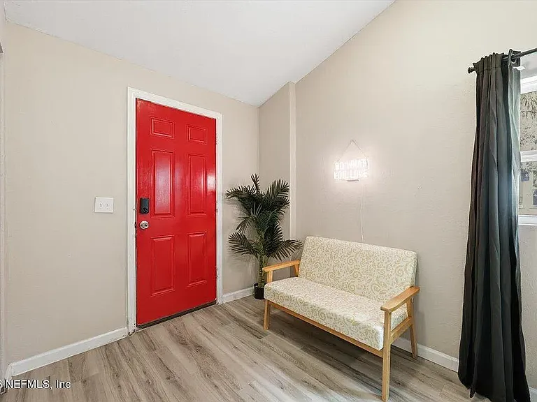 1266 Donald St #1266 — Photo 4