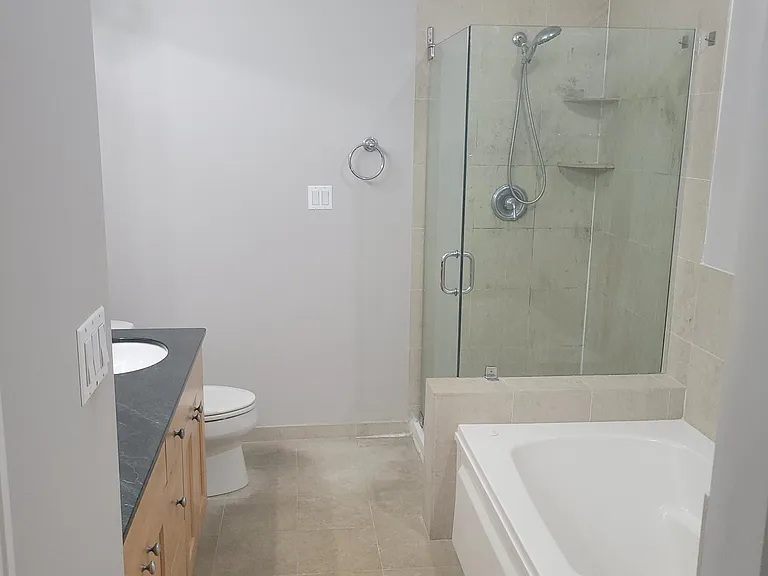 1355 W Washington Blvd #6A — Photo 35