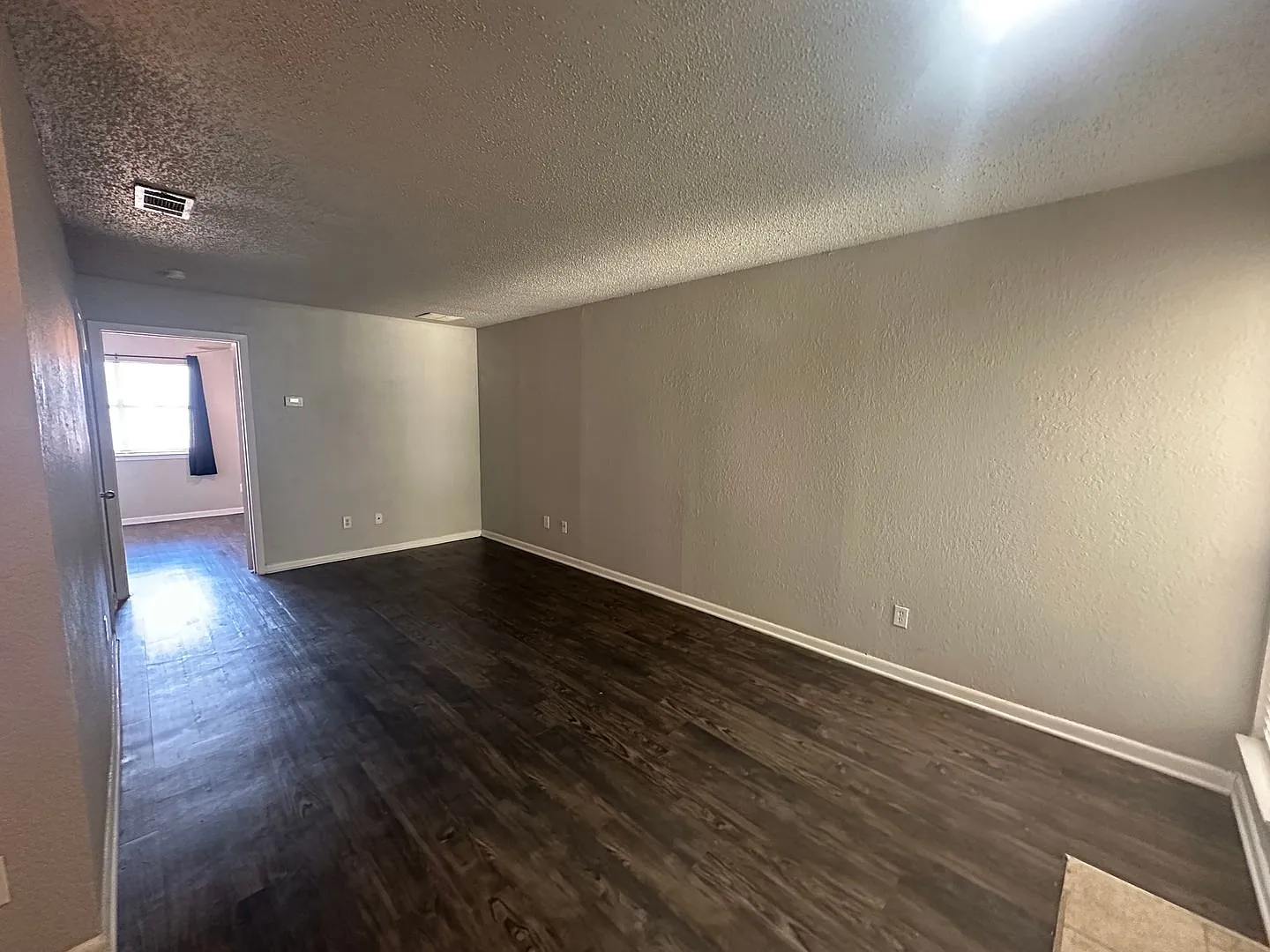 1st floor unit ready for rent! — Photo 4