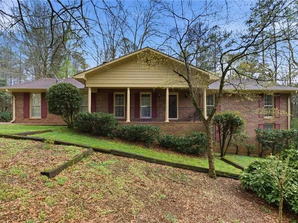 3245 Forest Creek Dr SW, Marietta, GA 30064