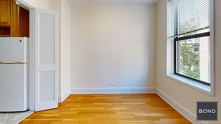 Rented by Bond New York