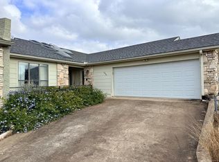 246 Pin Oak Way, Kerrville, TX 78028