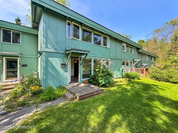 1823 Bunker St #19, Anchorage, AK 99503