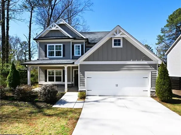 2076 Green Ridge St SE, Smyrna, GA 30080