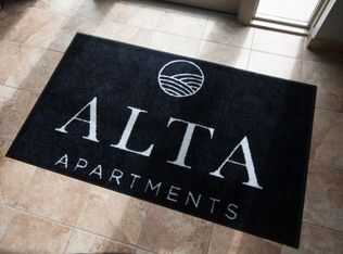 6 Canoga Pl APT 1B, Baltimore, MD 21236