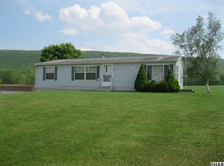 60 Spring Rd, Tower City, PA 17980