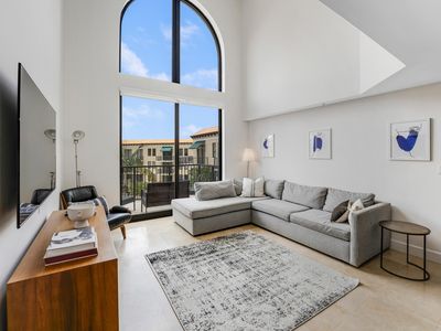 55 Merrick Way #831, Coral Gables, FL, 33134