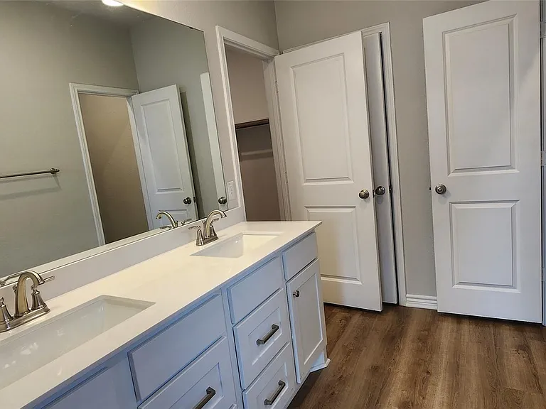 408 Los Olives Ln — Photo 18