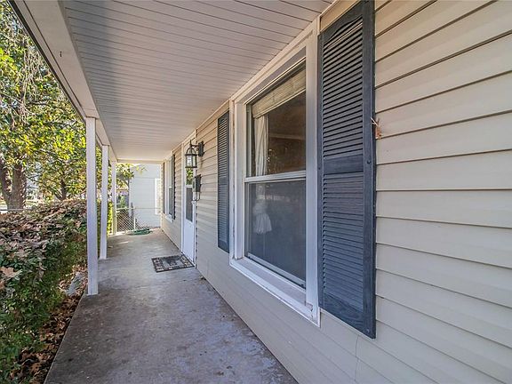 3rd image of 3805 El Campo Ave