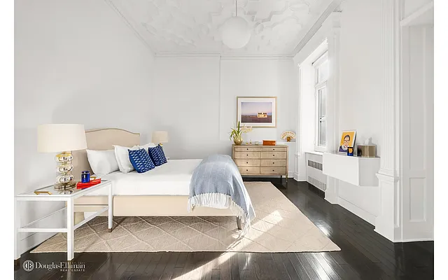 Sold by Douglas Elliman | media 8