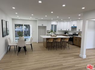 10419 Vassar Ave, Chatsworth, CA 91311