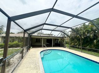 1240 SE Palm Beach Rd, Port Saint Lucie, FL 34952