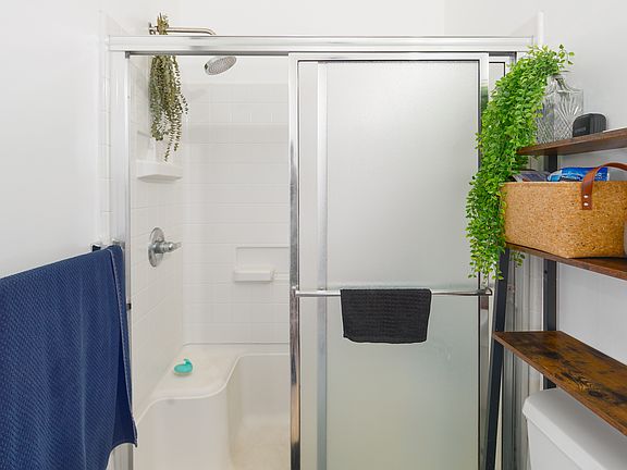 5th image of 190 W Berks St APT 8