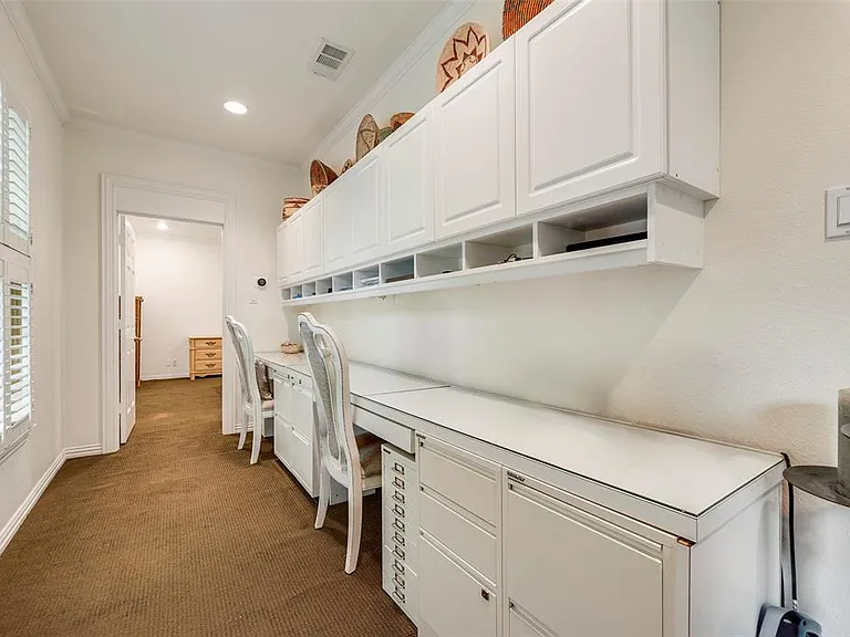 1418 Yakimo Dr — Photo 20