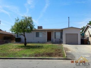 3004 Shelly Ln, Bakersfield, CA