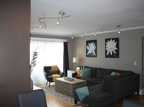5th image of 2155 N Harlem Ave Front 307