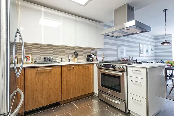 Rented by NOVO | media 19