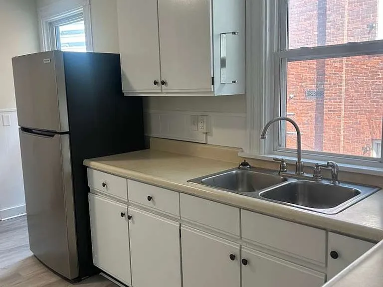 2-8 Main St — Photo 13