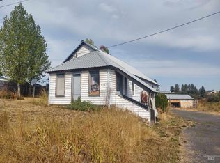 408 W Pierce Ave, Weippe, ID 83553