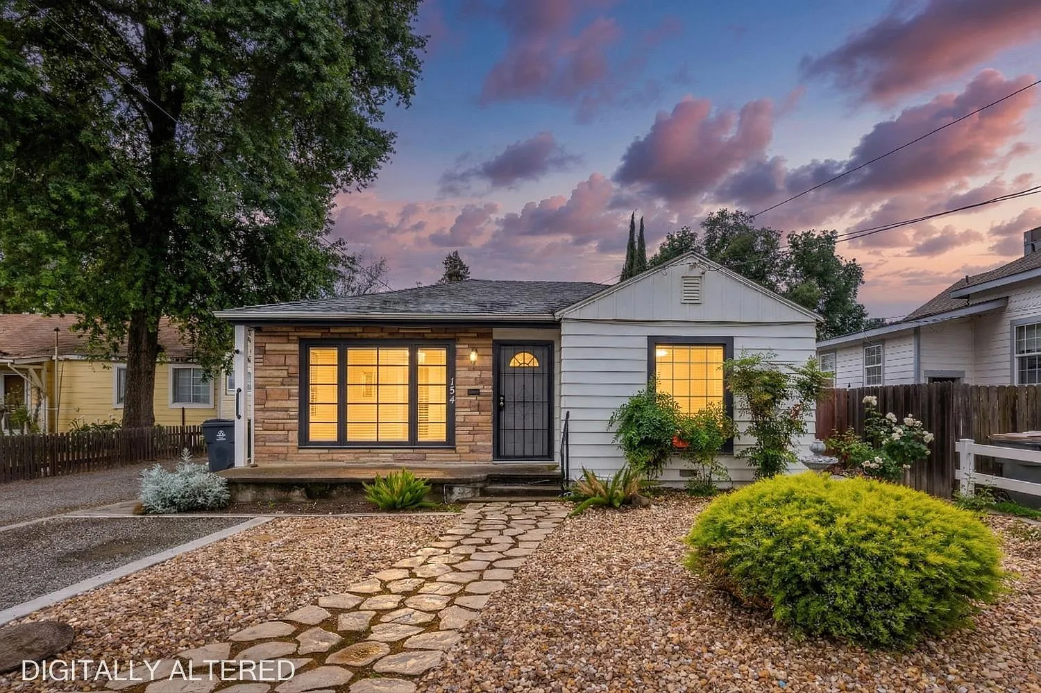 154 Clover St photo 1