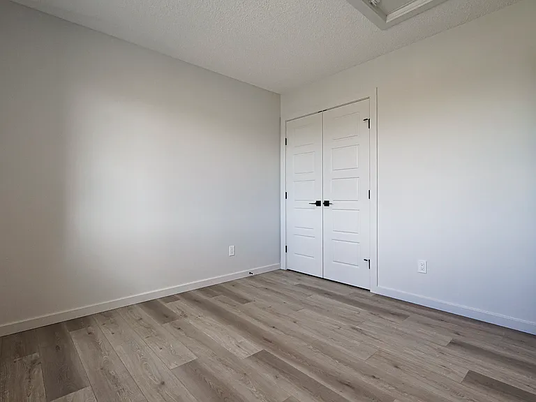 114 Greenfield Way — Photo 24